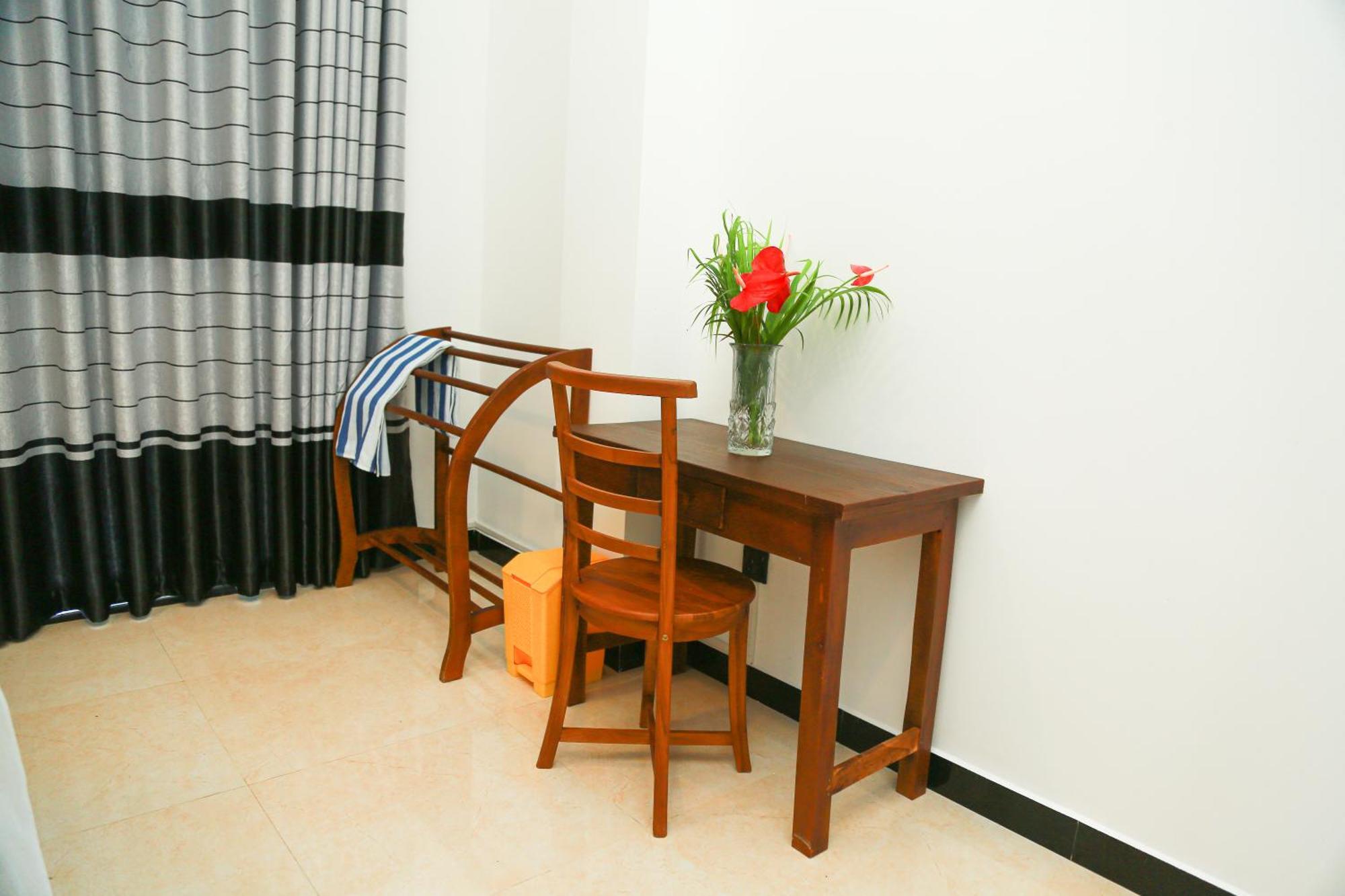 Camellia Hotel & Restaurant Мириса Екстериор снимка